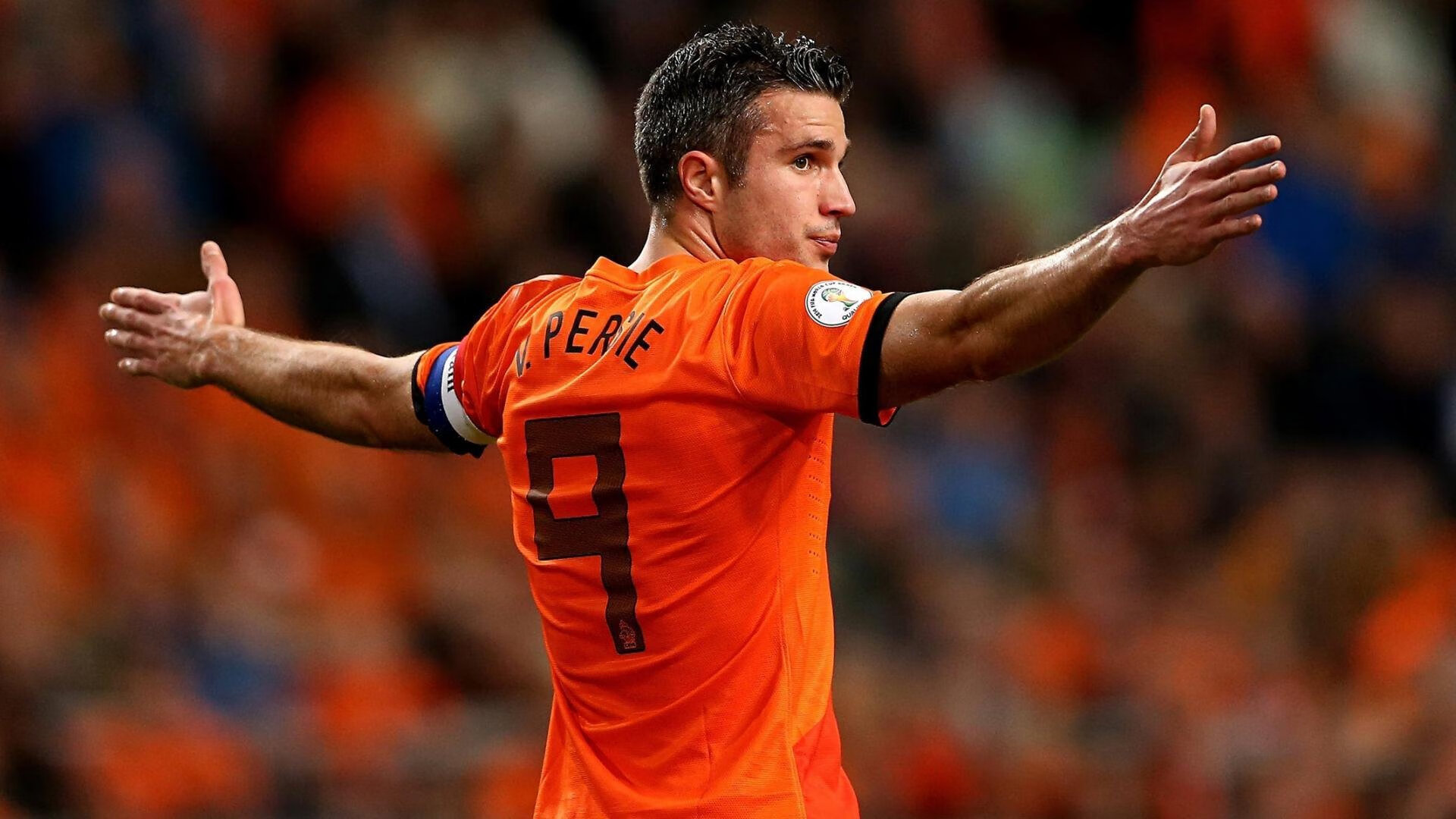 《电竞场馆未来设计：智能化引领体验新高度》，电竞场馆效果图